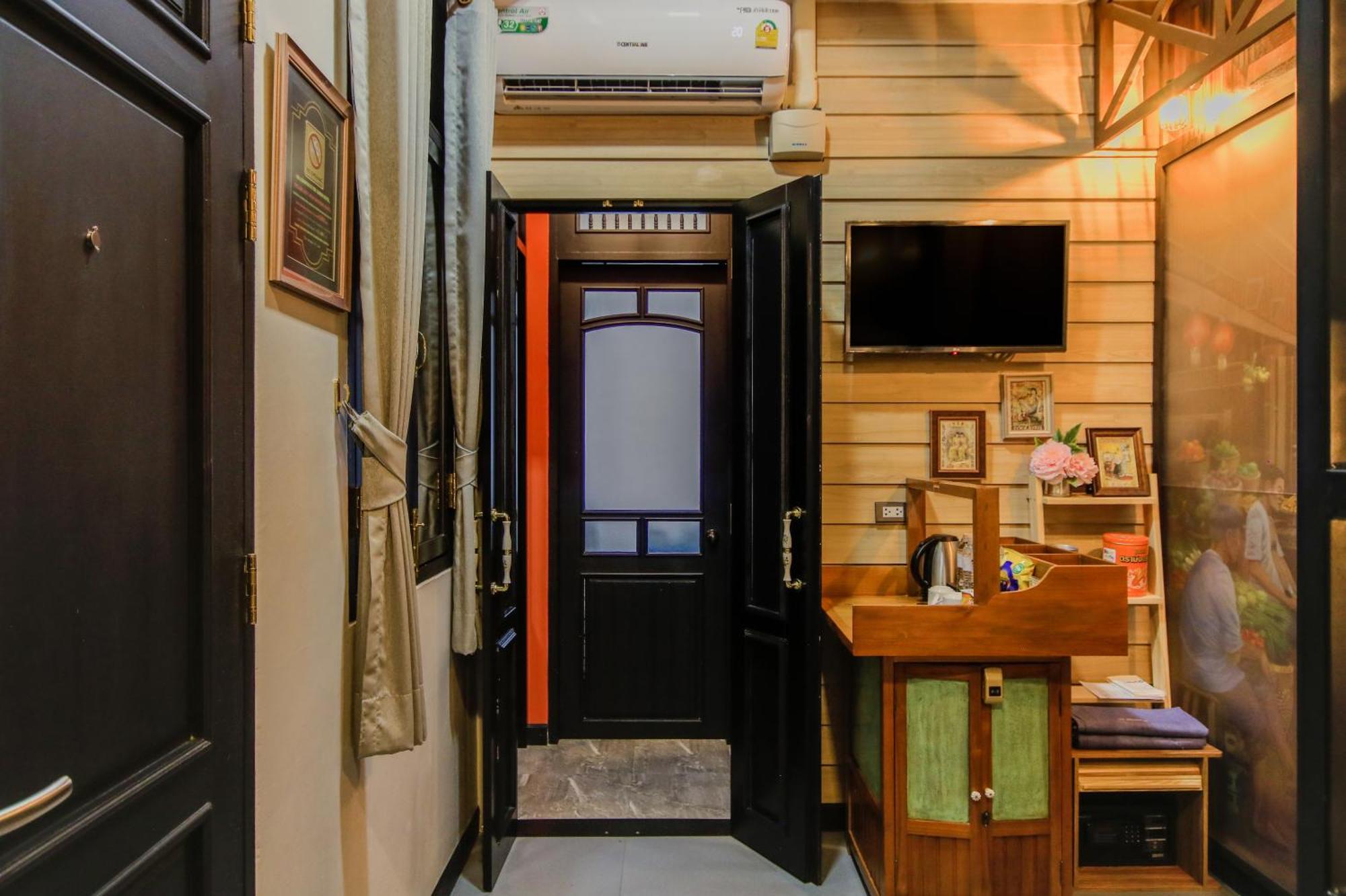 DE Phanakron Boutique Hotel Bangkok Extérieur photo